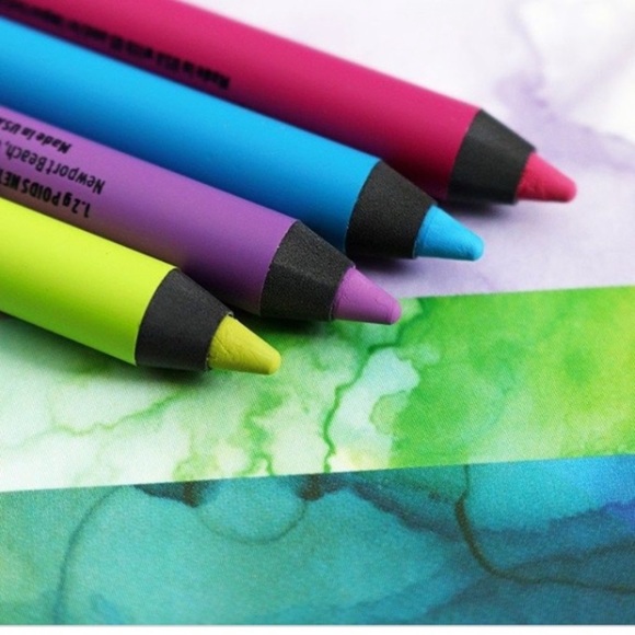 NWT Urban Decay Wired 24/7 Shock Eyeliner - Picture 4 of 5